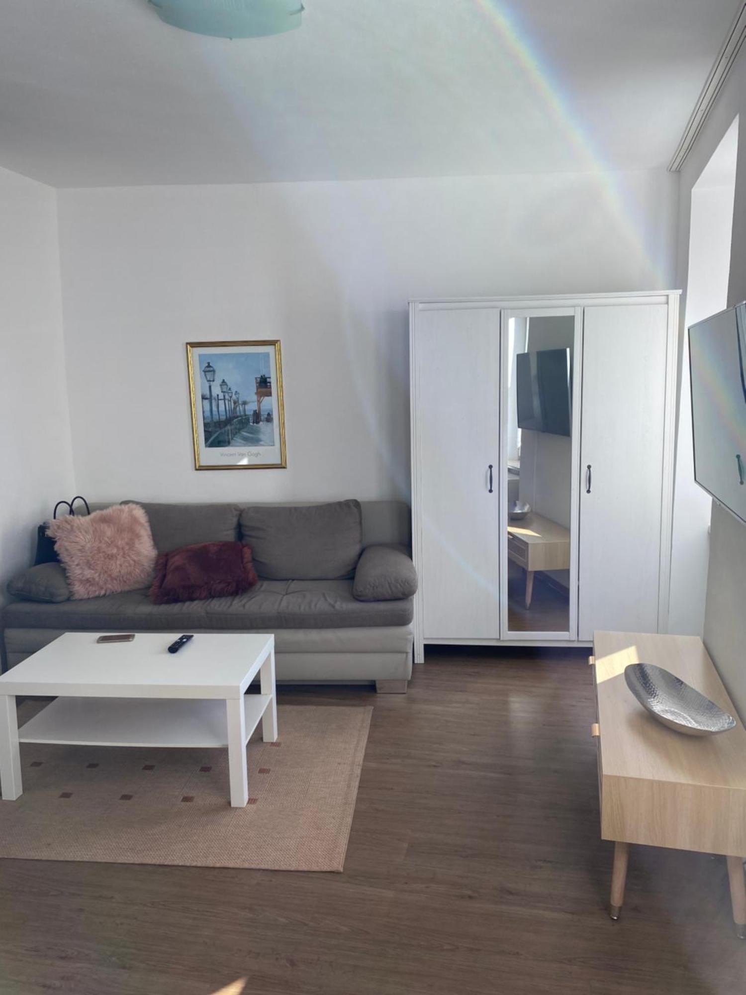 Ferienwohnung Zentral An Der Moselpromenade Zell an der Mosel Luaran gambar