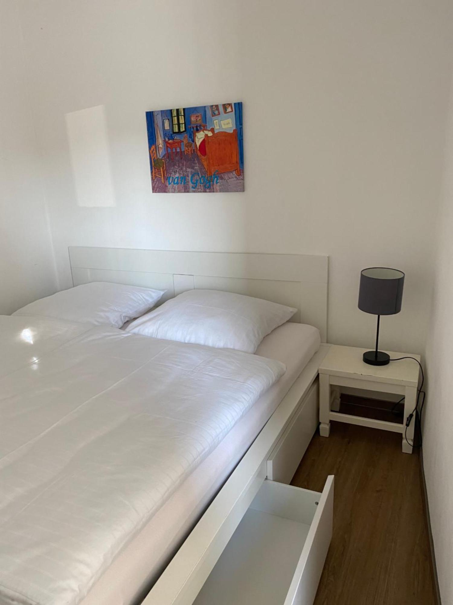 Ferienwohnung Zentral An Der Moselpromenade Zell an der Mosel Luaran gambar