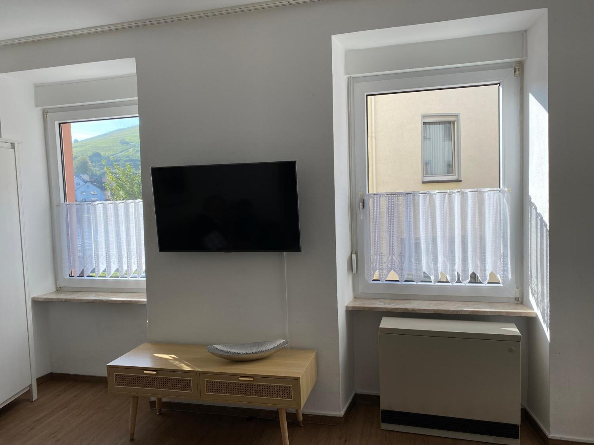 Ferienwohnung Zentral An Der Moselpromenade Zell an der Mosel Luaran gambar